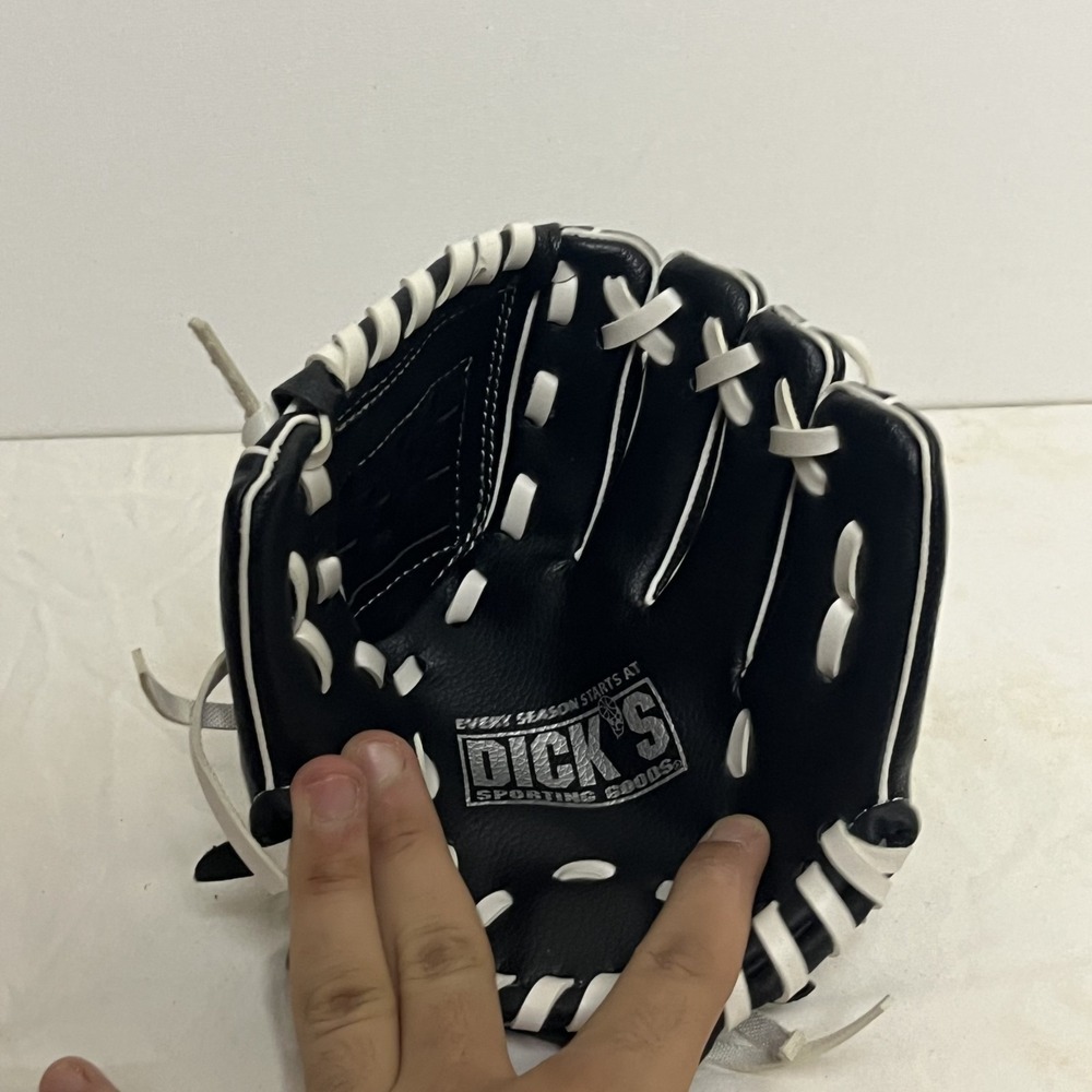 Dick's Sporting Goods Youth T-Ball Glove RHT Black Basket Web BYGB20-Z Synthetic